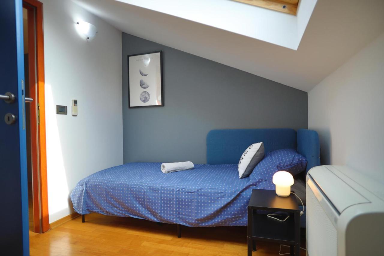 Apartment Moon Rovigno Esterno foto